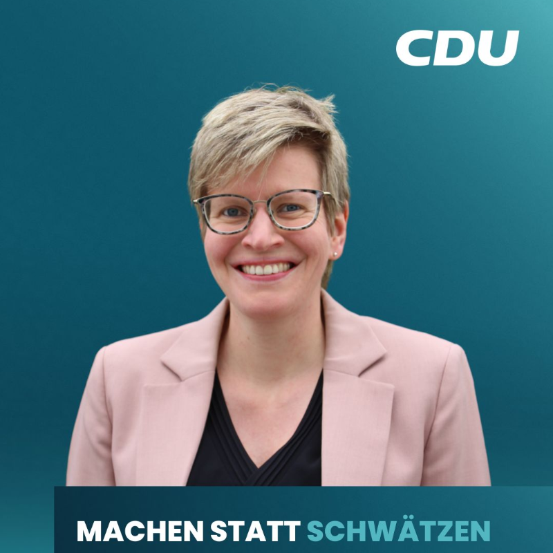 Dr. Karina Str�bbe